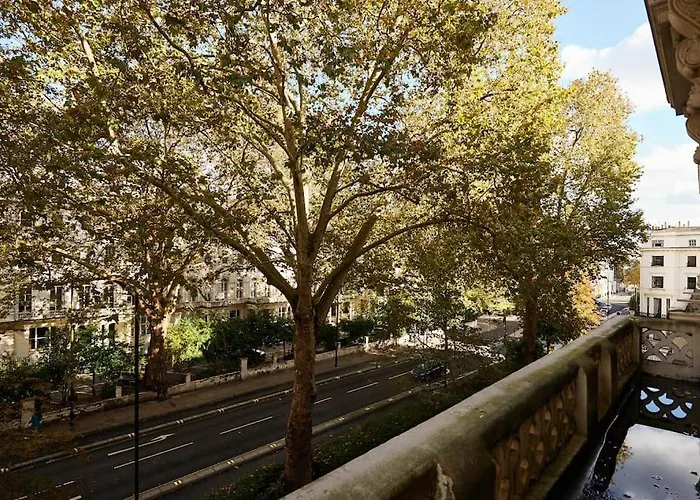 Germaine Greer\'S Legacy Flat In Hyde Park, Central London